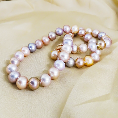 A Pearl of Wisdom: Pearl Necklaces