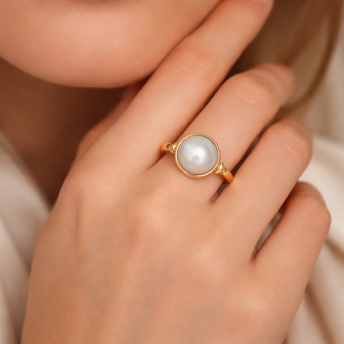 9ct Yellow Gold 11mm Round Fresh Water Mabe Pearl Ring