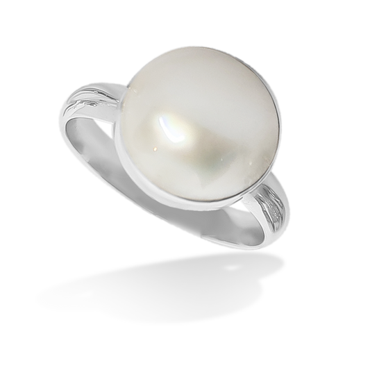 A single Mabe pearl set in a tube set ring in 925 Sterling Silver