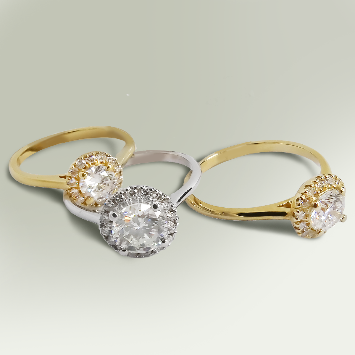 1.00ct Lab-Grown Diamond Halo Engagement Ring in 9ct Yellow Gold