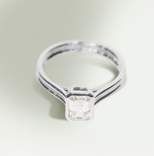 1.05ct Lab-Grown Diamond Emerald cut Solitaire Engagement Ring in 9ct White Gold