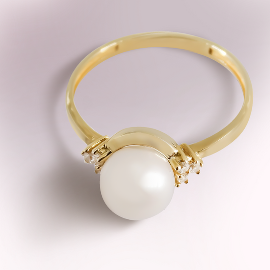 Single Trinity Design Mabe pearl with Cubics ring in 9ct Yellow Gold