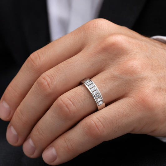 18ct White Gold Baguette Natural Diamond Band