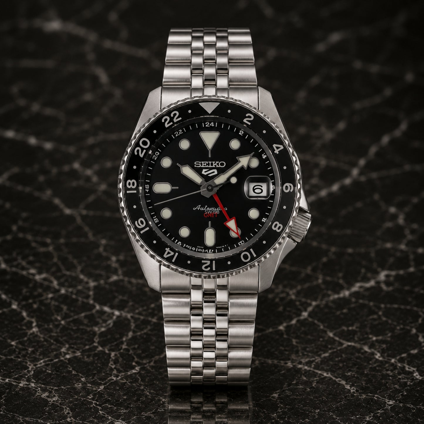 Gents Seiko Automatic GMT Watch With Black Face and Steel Strap