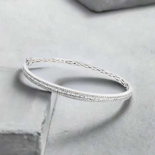 0.46ct Baguette Diamond bangle in 9ct White Gold