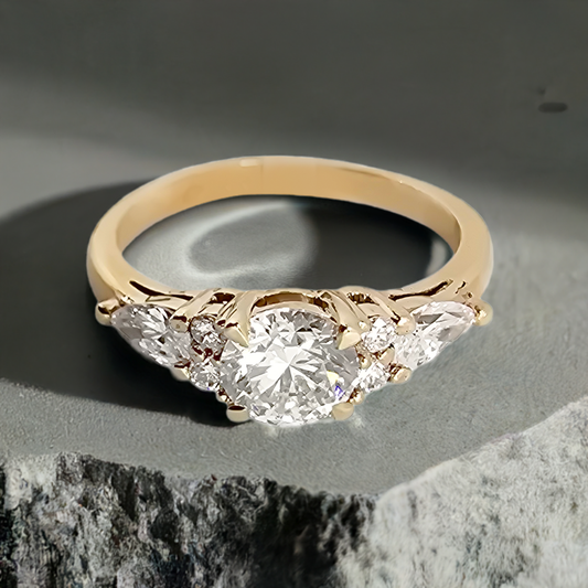 1.03ct Lab-Grown Diamond Dress Ring in 9ct Yellow Gold